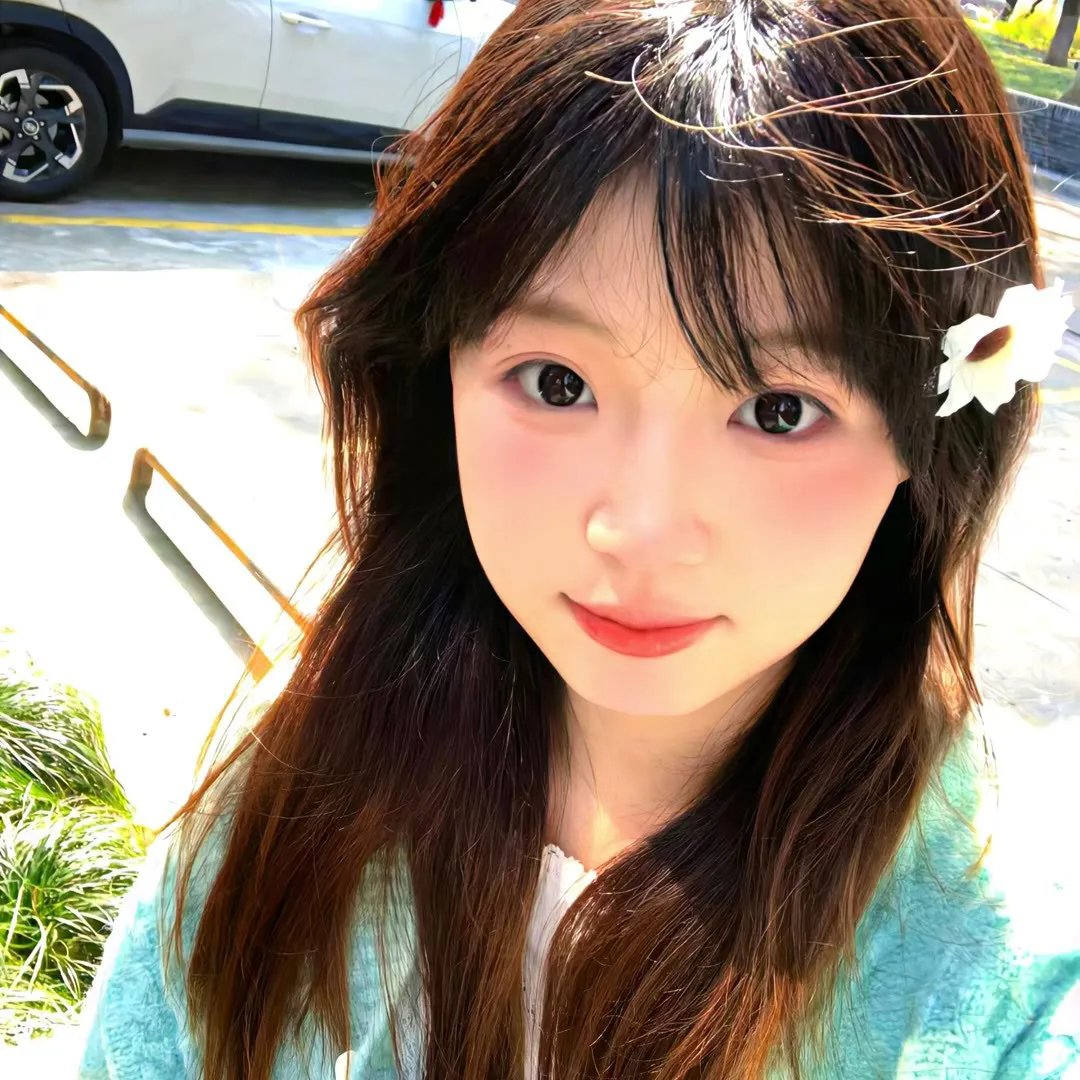 铁窗艳侣